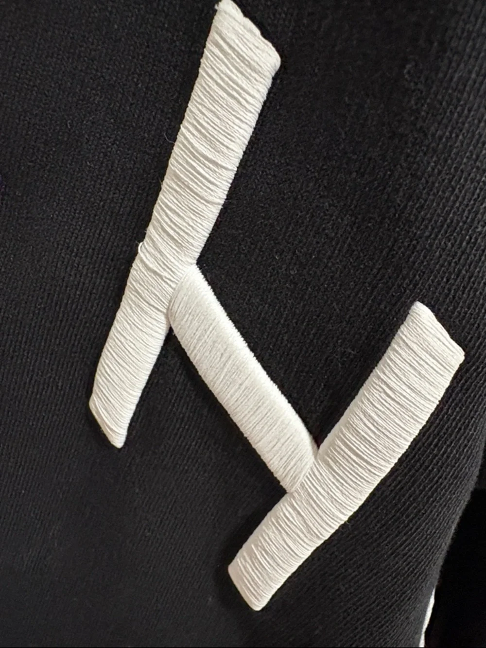 Givenchy Black Hoodie with White Diagonal Embroidered Logo XL Unisex - Picture 14 of 16